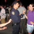 The Best Pics:  Position 32 in  - Funny  : Junge klaut Polizist die Waffe