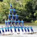 Die besten Bilder:  Position 78 in sport - Wasserski-Menschen-Pyramide