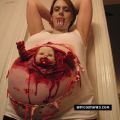 Die besten Bilder in der Kategorie verkleidungen: Zombie-Schwangeren-Baby Verkleidung