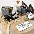 Die besten Bilder:  Position 73 in nahrung - Hochzeitskuchen - Take the garbage out