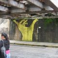 Die besten Bilder in der Kategorie graffiti: Hand-stützt-Brücke Graffiti
