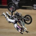 Die besten Bilder:  Position 80 in motorrÄder - Kurz vor der Landung - Motocross Sprung Salto