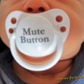 Die besten Bilder in der Kategorie kinder: Baby-Schnuller - Mute Button