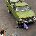 The Best Pics:  Position 88 in  - Funny  : Auto überfährt Mann