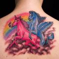 Die besten Bilder in der Kategorie tattoos: Keine Tattoos unter LSD stechen lassen! Einhorn-Sex-Tattoo