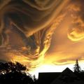 The Best Pics:  Position 32 in  - Funny  : Wenn Gott malt - Wolkenformation in Abendsonne