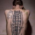 The Best Pics:  Position 44 in  - Funny  : offener Rücken Tattoo