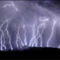 Die besten Bilder in der Kategorie wolken: Kein Wetter zum Drachen steigen lassen - Riesen-Gewitter