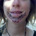 Die besten Bilder in der Kategorie tattoos: Tribal Frauen Bart Tattoo