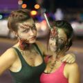 Die besten Bilder in der Kategorie verkleidungen: Zombie-Schminke mit Gabel im Kopf
