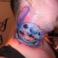 Die besten Bilder in der Kategorie lustige_tattoos: Blue Monster Hals Tattoo