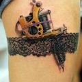 Die besten Bilder in der Kategorie lustige_tattoos: Tätowiernadel Tatoo