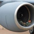 The Best Pics:  Position 3 in  - Funny  : Nickerchen in ner Flugzeug-Turbine