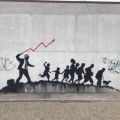 Die besten Bilder:  Position 65 in graffiti - Wirtschaft, Ausbeutung, Proletariat, Peitsche