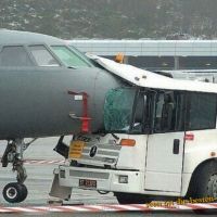 Flugzeug Laster Unfall