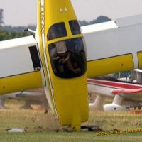 Kopfstand Flugzeug