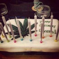 Geburtstagskuchen, Joints, Kerzen, Cannabis, Fun